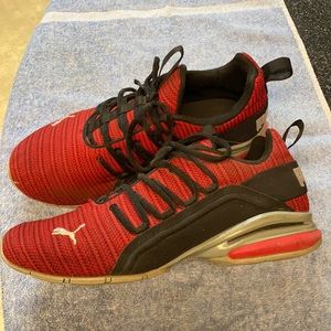 Puma tennis shoes 5.5 (Boys)